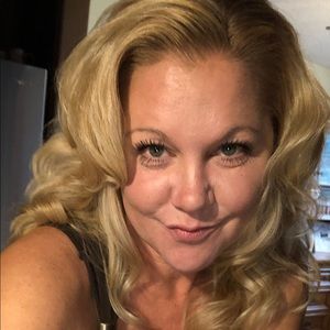 Meet your Posher, Lindsay